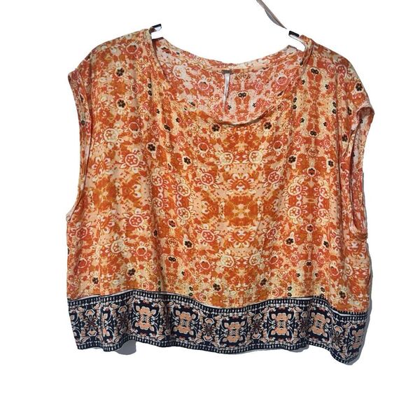 FREE PEOPLE Make My Day Tapestry Floral Print Crop Top SMALL  Bohemian - Picture 2 of 6